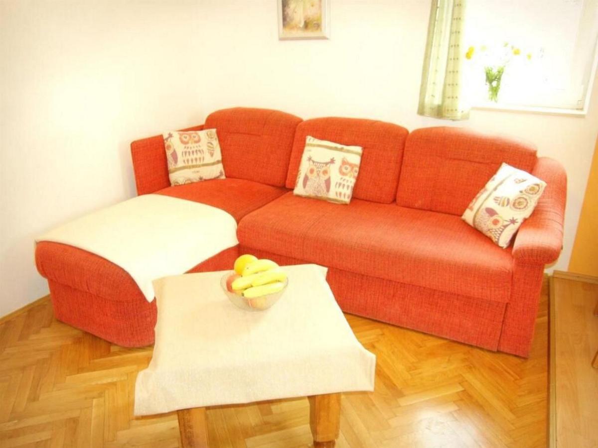 Apartment Vicko Omiš Eksteriør billede